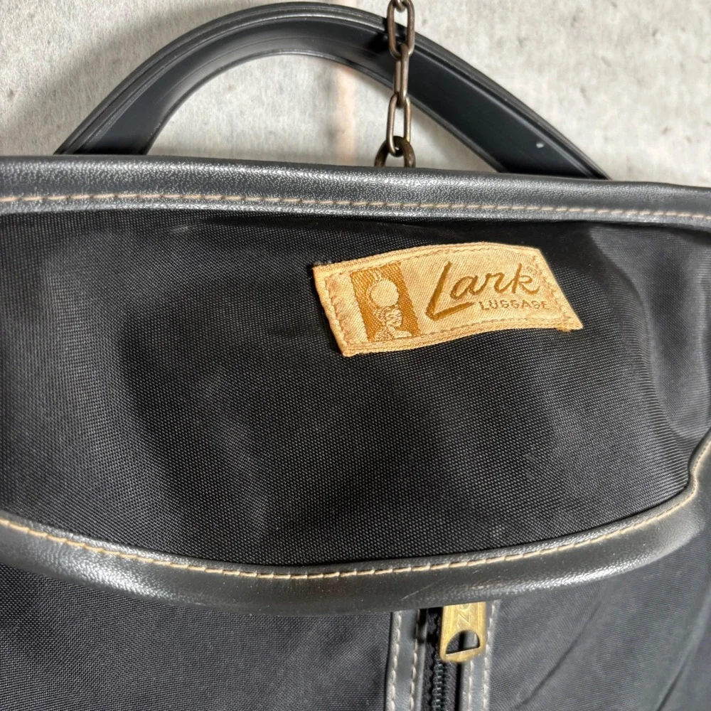 Lark Luggage very good